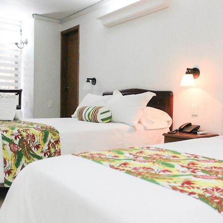 Hotel Cabo De La Vela Меделин Екстериор снимка