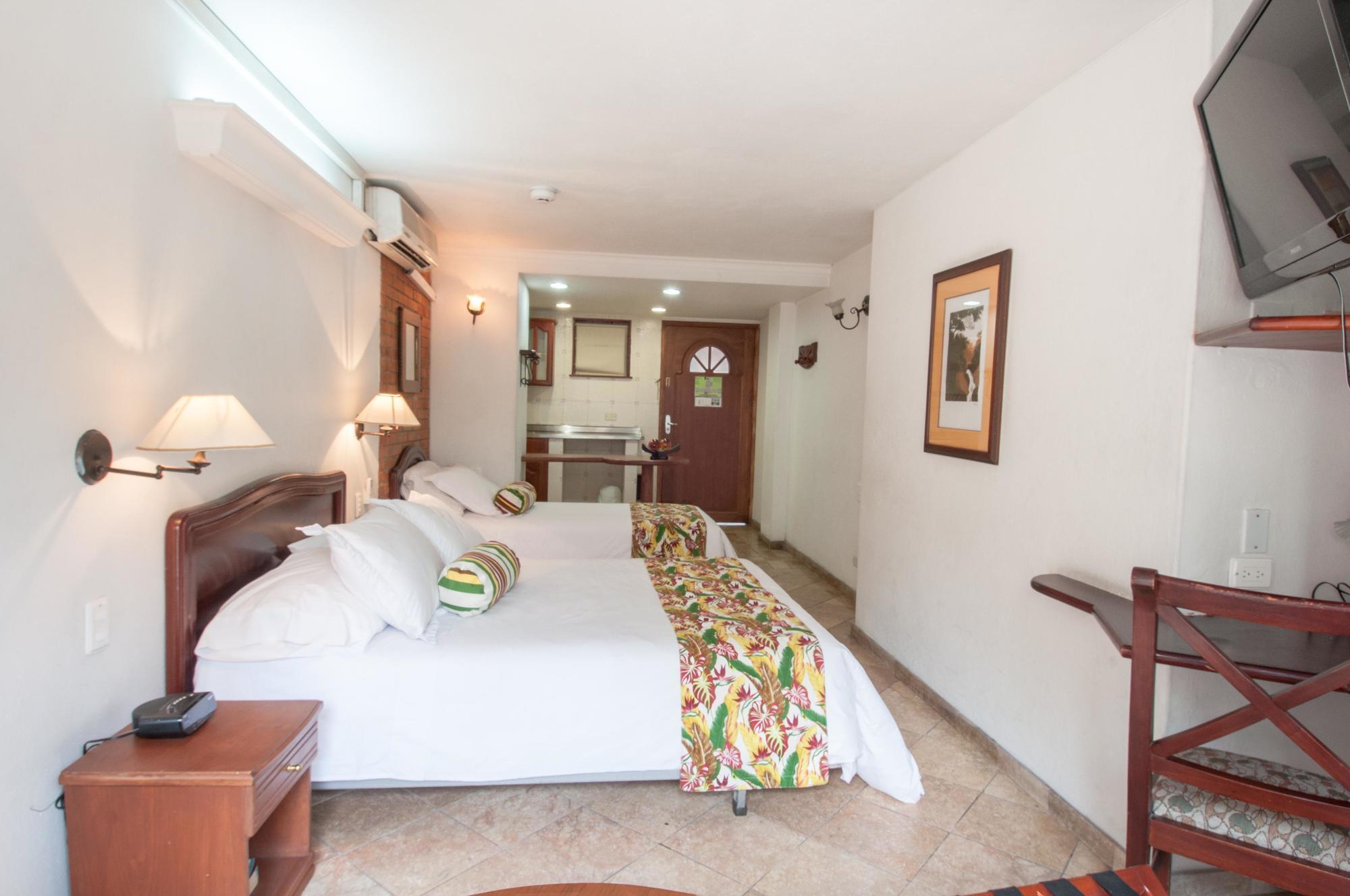 Hotel Cabo De La Vela Меделин Екстериор снимка
