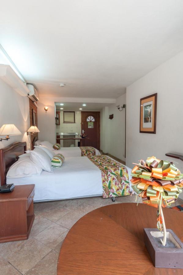 Hotel Cabo De La Vela Меделин Екстериор снимка